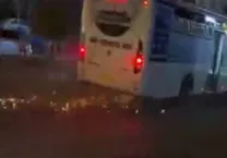 ویدئو | ماجرای عجیب سرعت‌گیر بلوار امیرکبیر شیراز؛ شهرداری می‌گوید مشکلی ندارد!