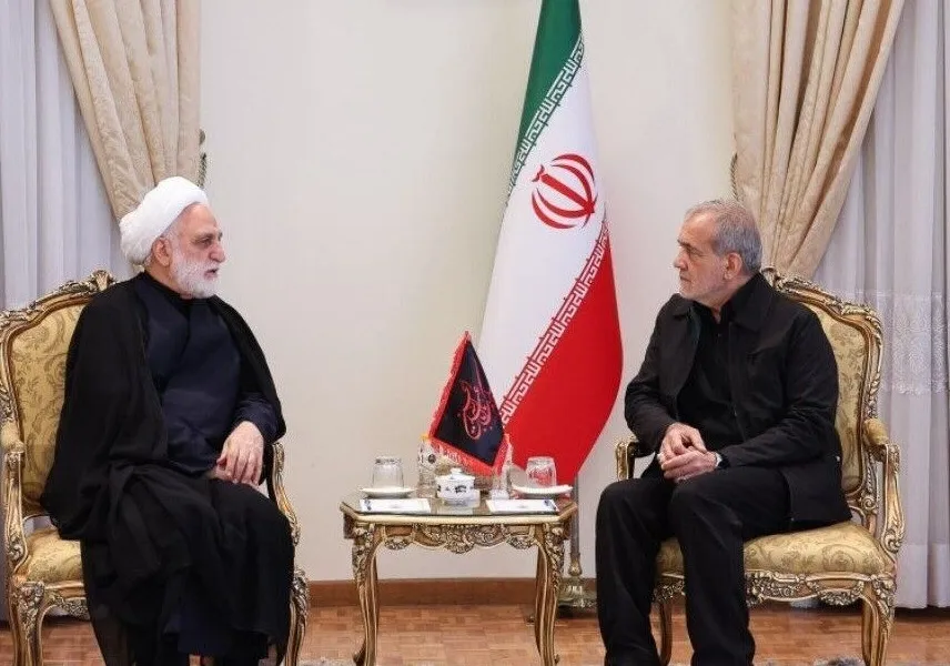 مخبر: رییس جمهور، رییس قوه قضاییه و یک عضو فقیه شورای نگهبان، مسئولیت دوره انتقال را بر عهده خواهند داشت