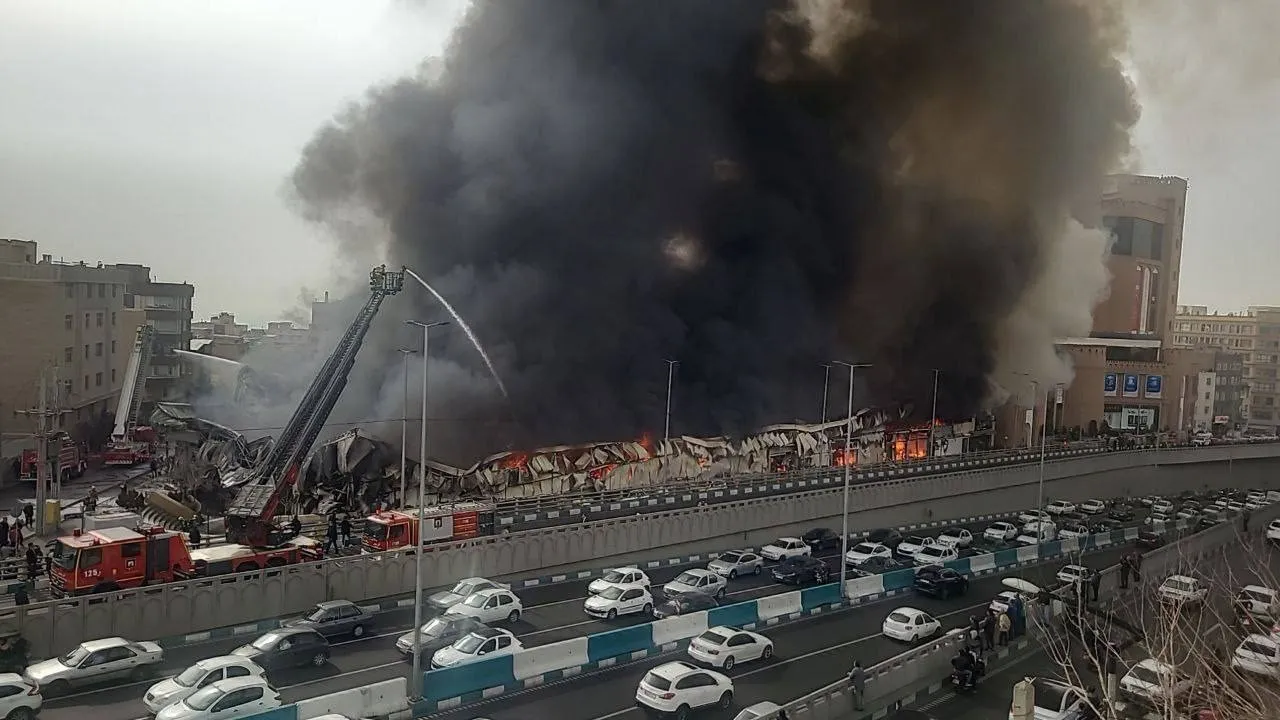 واکنش شهرداری تهران به سوختن بازارچه جنت‌آباد