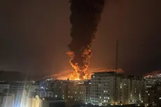 تصاویر تکان‌دهنده از حمله به انبار نفت‌های تهران و کرج