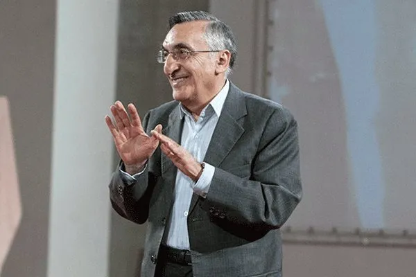 کامران فانی درگذشت