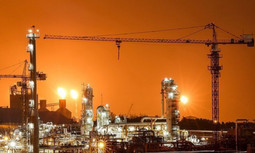 فرماندار عسلویه: ۴ فاز پارس جنوبی به دلیل اصابت پرتابه از مدار خارج شد