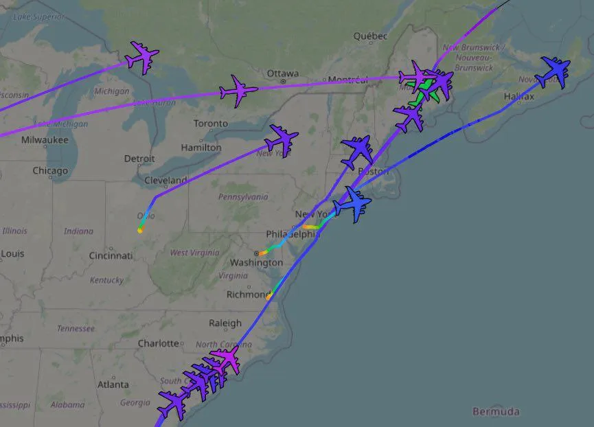 جنگنده های آمریکایی روی نقشه