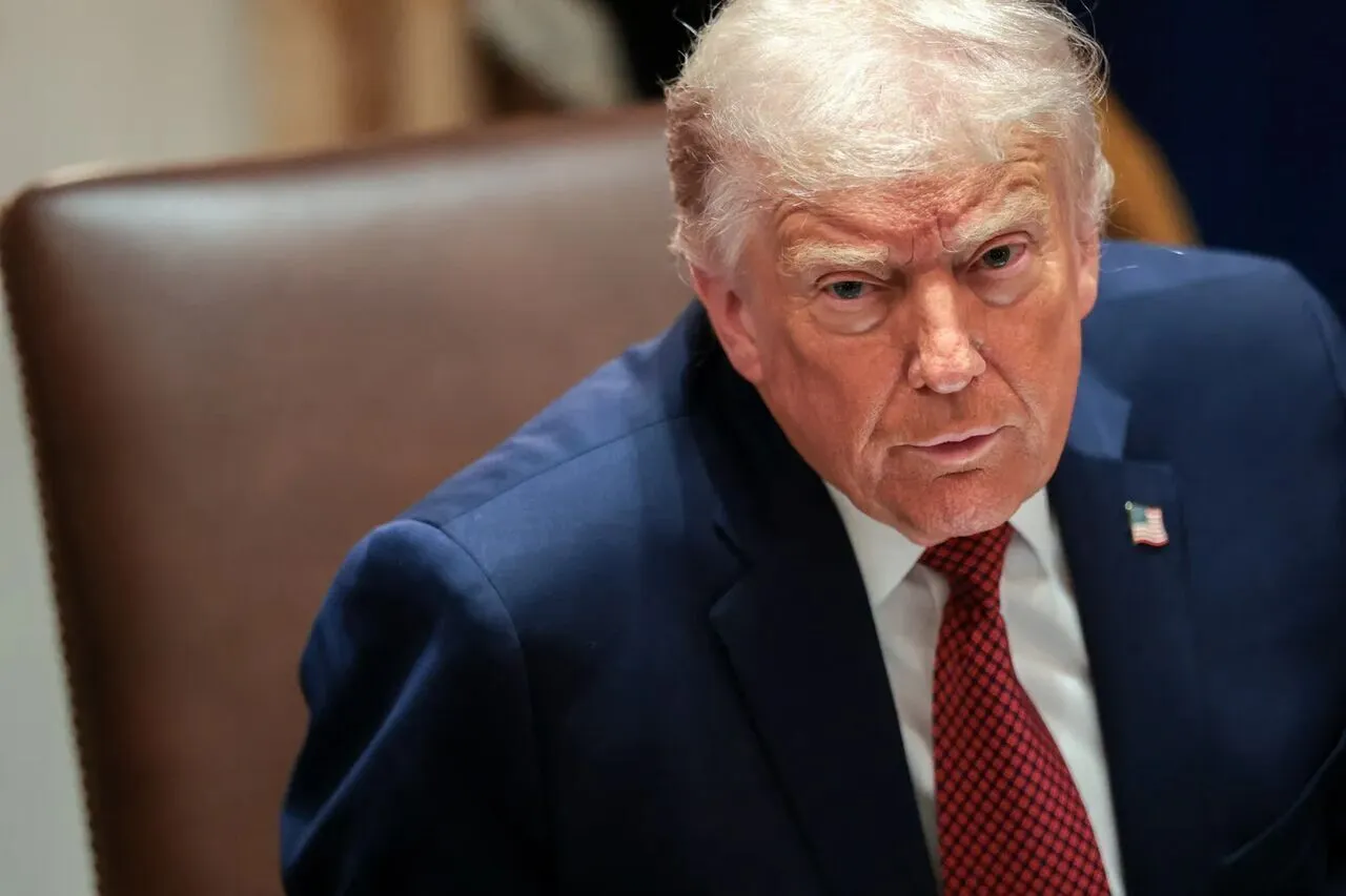 ترامپ: ناوگان زیبای دیگری به سمت ایران در حال حرکت است