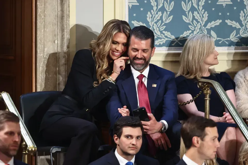 بتینا اندرسون؛ چهره جدیدی که به‌ سرعت عضو جدید خانواده ترامپ شد