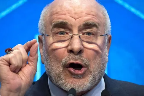 خاطرهٔ خنده‌دار قالیباف از شیطنت‌های فرماندهان معروف سپاه در زمان جنگ