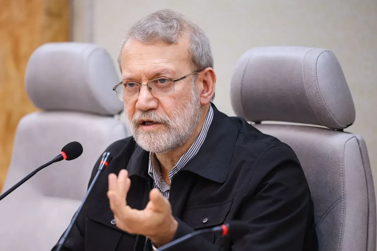 واکنش علی لاریجانی به خبر‌های مربوط به مذاکرات ایران و آمریکا