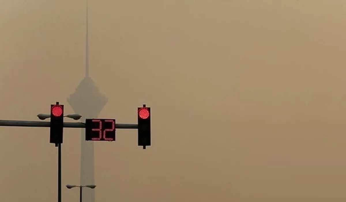 شاخص آلودگی هوای تهران امروز جمعه ۷ آذر ۱۴۰۴/ فردا شنبه ۸ آذر مدارس تهران تعطیل می‌شود؟