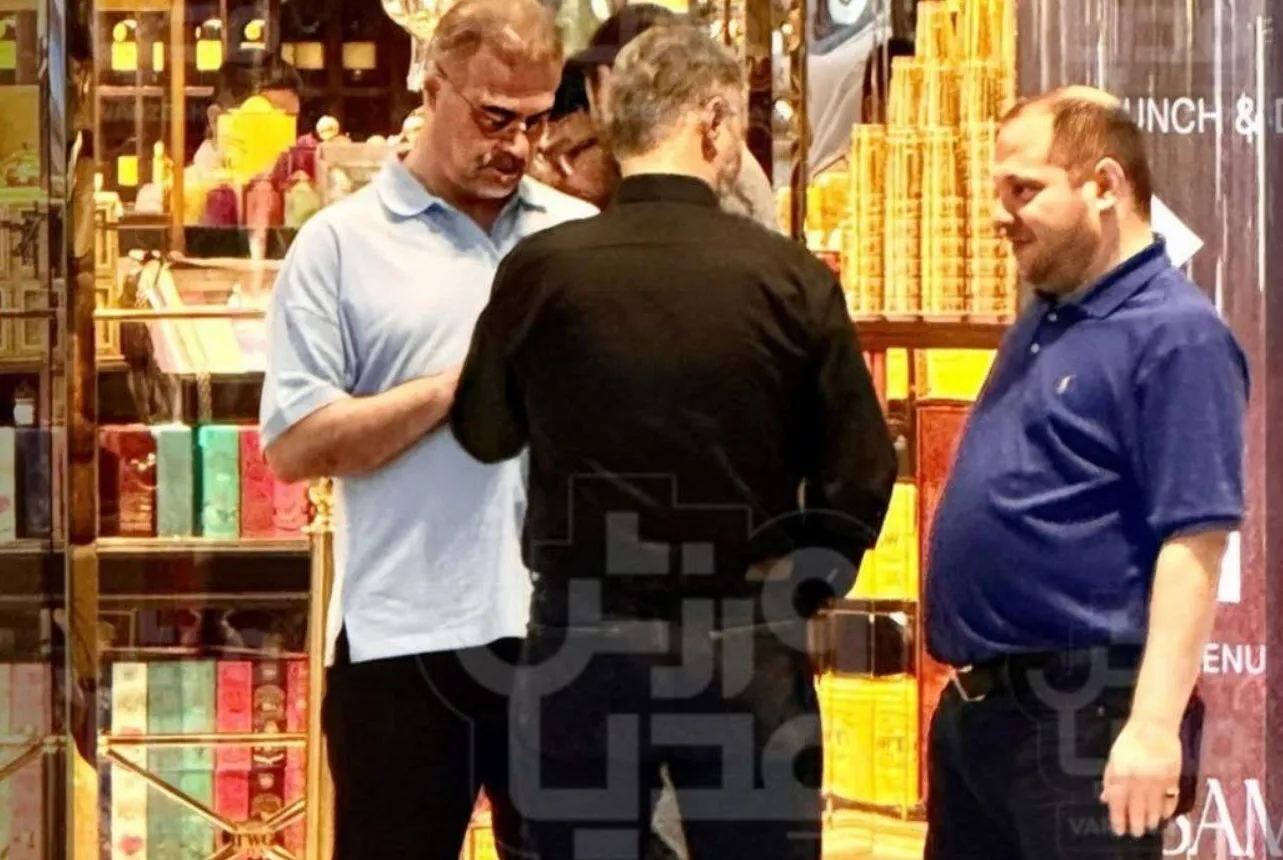 تصاویر لو رفته از مدیران استقلال در امارات؛ توقف برای خریدن آیفون 17