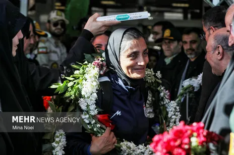 ویدئو | حادثه عجیب برای بازیکنان تیم ملی فوتبال زنان در استرالیا