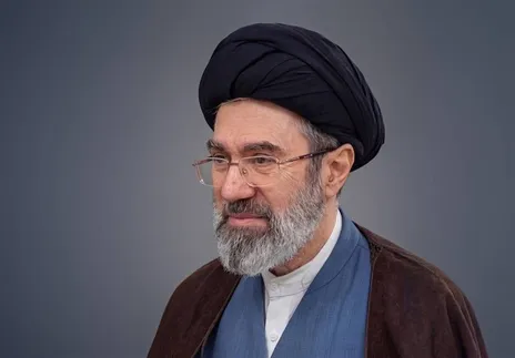 آینده منطقه بدون آمریکا در حال رقم خوردن است/ بیگانگان جایی در خلیج فارس ندارند مگر در قعر آب‌هایش