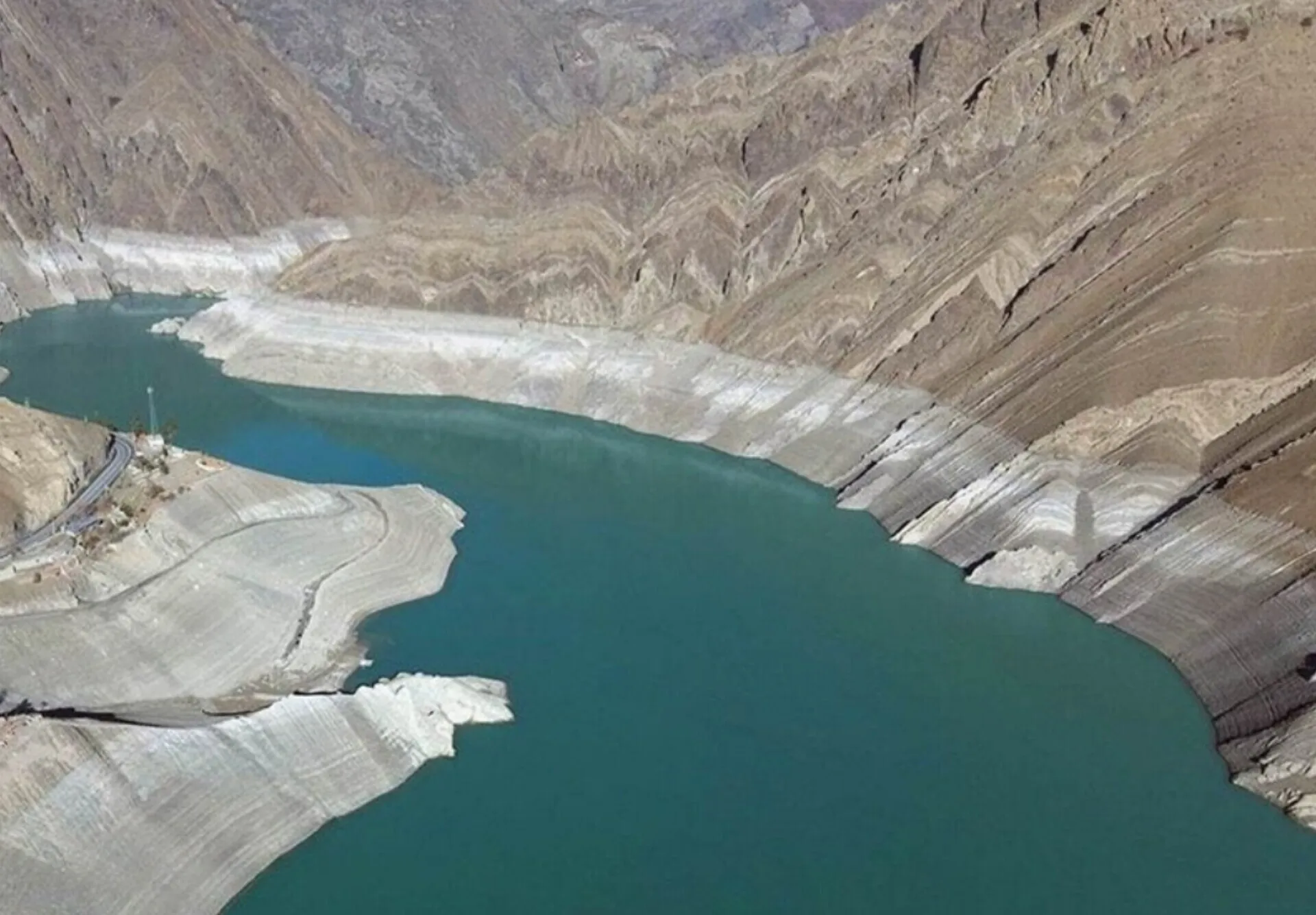 تمامی سد‌های تهران به حجم مرده رسیده‌اند / ۹۷ درصد از حجم سد امیرکبیر خالی است؛ لتیان هم تنها ۵ میلیون متر مکعب آب ذخیره دارد