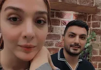 (عکس) خلوت دونفره و عاشقانه المیرا دهقانی و همسرش لب ساحل