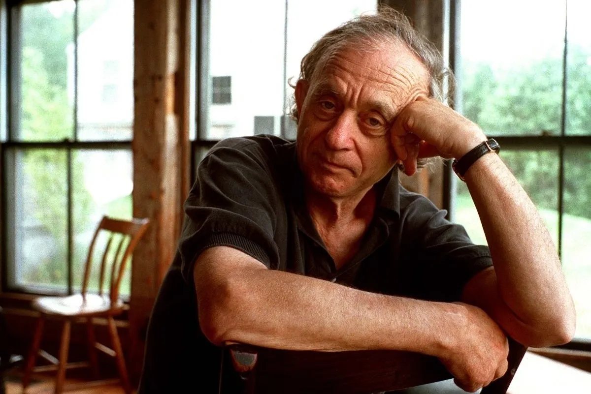 فردریک وایزمن؛ مستندساز برجسته که بدون راوی و بدون مصاحبه آمریکا را از پشت دیوار نهاد‌ها فیلمبرداری کرد