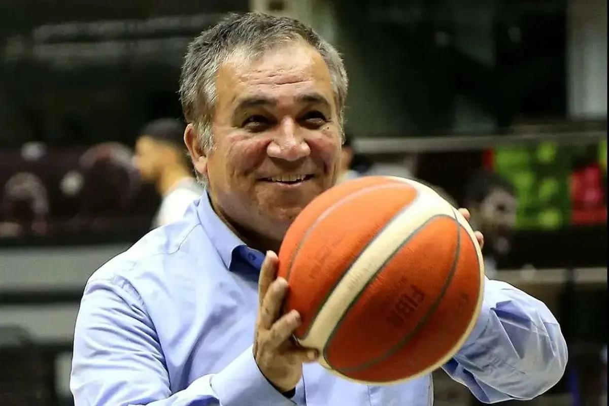 پاسخ تند و تیز تاجرنیا به فحاشی پرسپولیسی‌ها