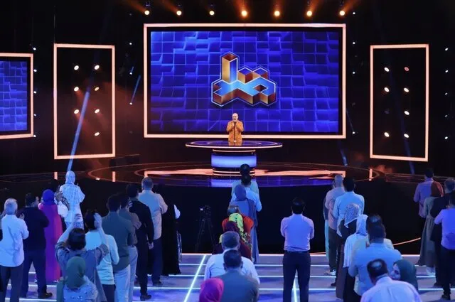 همه چیز درباره مسابقه صد با اجرای هادی حجازی‌فر؛ روز و ساعت پخش مسابقه صد و تاریخ بازپخش آن