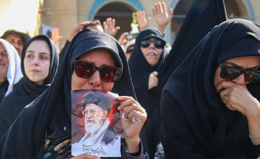 مراسم وداع با رهبر شهید در تهران؛ ۶ صبح یکشنبه اقامه نماز بر پیکر امام شهید