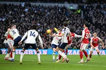 خلاصه بازی تاتنهام ۱ - آرسنال ۴