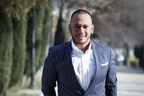 اشوان زیر تیغ جراحی رفت