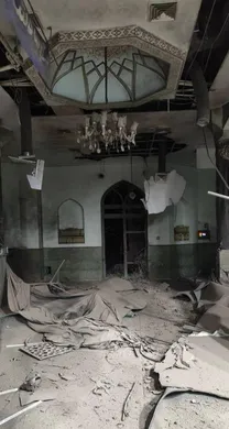 تصویری از مسجد دانشگاه شریف پس از حمله دشمن به این دانشگاه