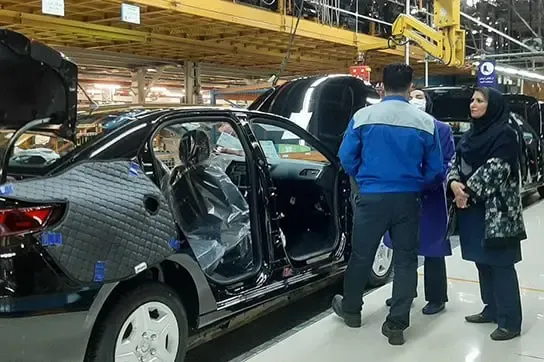ایران‌خودرو محصولات خود را ۵۰ درصد گران کرد/ قیمت روز محصولات ایران خودرو امروز ۷ بهمن ۱۴۰۴