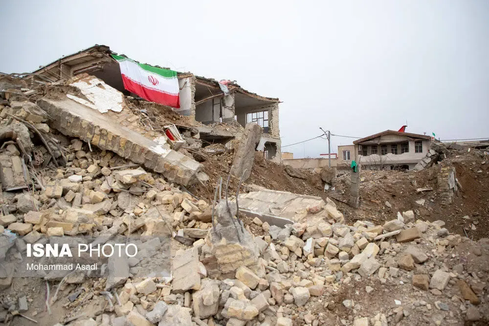 حمله نظامی به مدارس خمین حمله نظامی به مدارس خمین