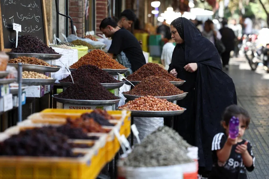 فشار اقتصادی علیه ایران فشار اقتصادی علیه ایران