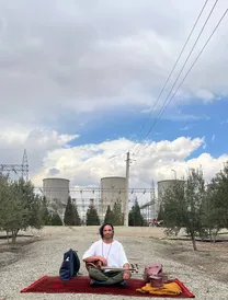 عکس | علی قمصری با سازش به نیروگاه برق دماوند رفت