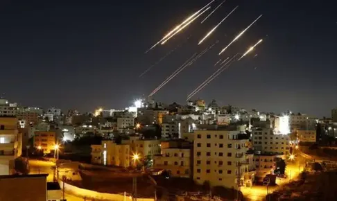 (ویدئو) وضعیت عراد اسرائیل پس از اصابت موشک های ایرانی