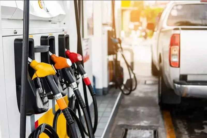 معاون اجرایی رئیس‌جمهور: انتقال بنزین مورد نیاز تهران تا دو روز آینده انجام خواهد شد