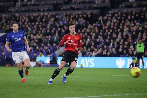 خلاصه بازی اورتون ۰ - منچستریونایتد ۱