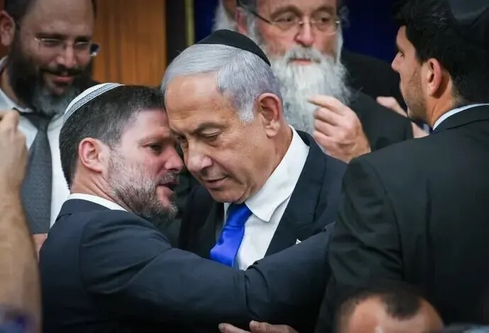 وزیر اسرائیلی: شما عربستانی‌ها به شترسواری در صحرا ادامه دهید