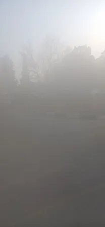 تصاویری عجیب از آلودگی هوا در منطقه ۱۲ تهران