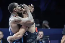 پیام احساسی کامران قاسم‌پور برای خداحافظی آقای عضله / کشتی گرفتن با تو باعث افتخار بود