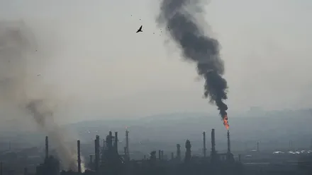 رژیم اسرائیل تاسیسات پتروشیمی پارس جنوبی را بمباران کرد