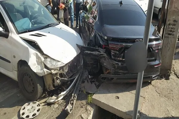 تصادف زنجیره‌ای در اتوبان تهران_کرج و فوت ۳ نفر