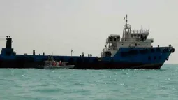 خروج اولین نفتکش حامل گاز از خلیج فارس