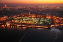 (ویدئو) آتش‌سوزی بزرگ در پی حمله به غول پتروشیمی عربستان