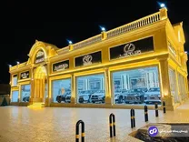 تصاویری عجیب از نمایشگاه خودرو‌های خارجی در افغانستان
