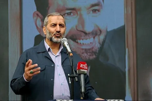 ویدئو | سردار سید مجید موسوی فیلم اورهال و بازسازی ذخایر موشکی و پهپادی را منتشر کرد