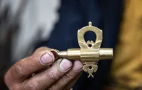 کلید کعبه در دست چه کسی‌ست و چرا این مسئولیت هرگز از این خاندان گرفته نشد؟