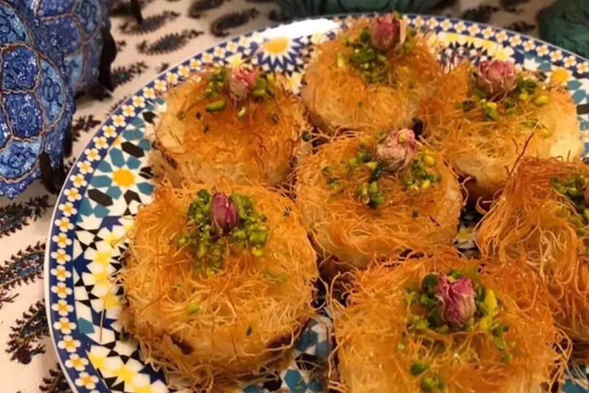 طرز تهیه باقلوا شعریه عربی برای عید نوروز