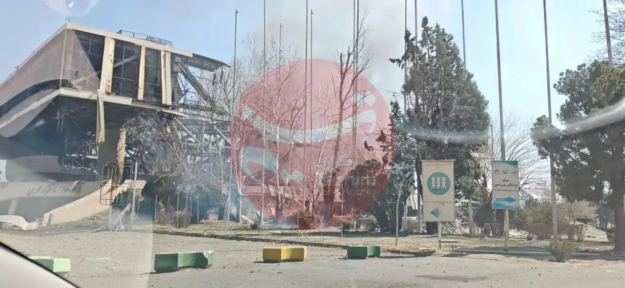 تخریب ورزشگاه آزادی