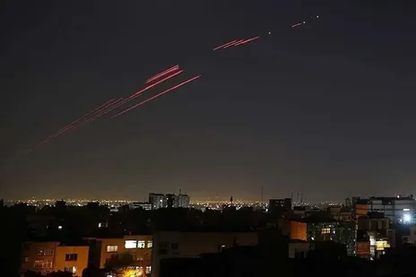 شنیده شدن صدای پدافند در برخی مناطق تهران