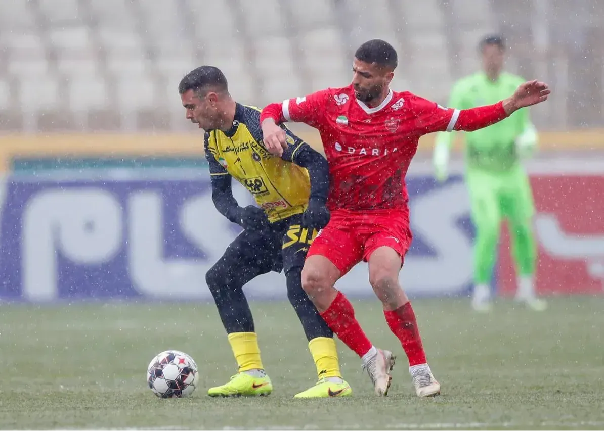 ساعت دقیق بازی پرسپولیس و ملوان بندر انزلی در لیگ برتر فوتبال ایران