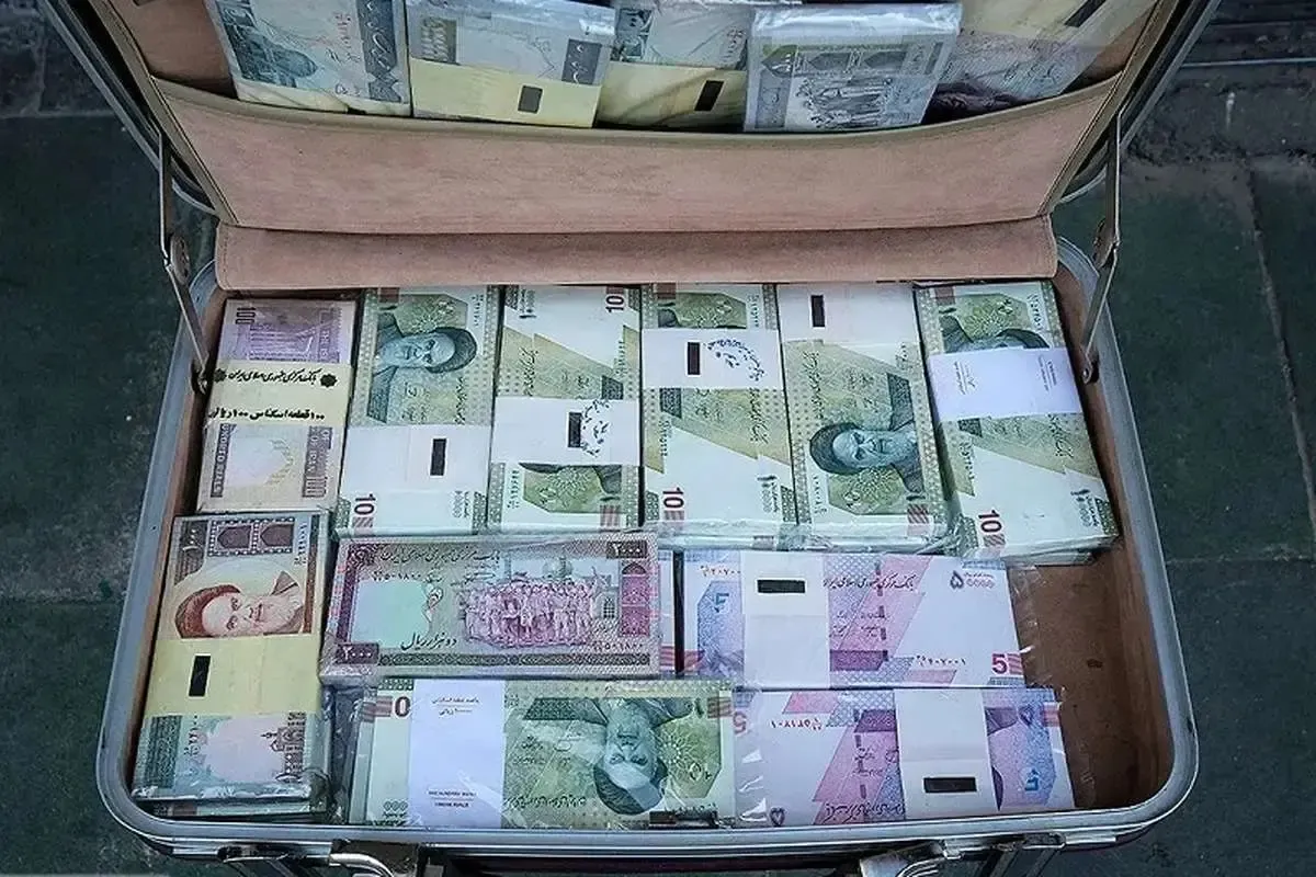 دریافت وجه نقد از بانک‌ها سهمیه‌بندی شد