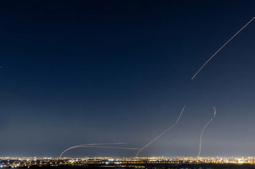 گزارش زنده دهمین روز جنگ / موج سی‌ام عملیات وعده صادق ۴ همزمان با انتخاب آیت‌الله سید مجتبی خامنه‌ای و عبور قیمت نفت از ۱۱۵ دلار