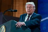 ترامپ: صبر کنید تا ببینید با ایران چه می‌کنیم و چه بلایی سرشان می‌آوریم؛ دیگر کاسه صبرمان لبریز شده است